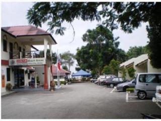 Ismah Beach Resort Masjid Tanah Exterior foto